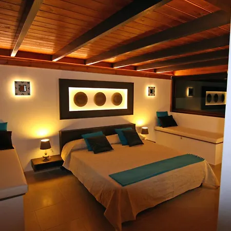 Crystalsuite. Beautiful Penthouse With Sea Views * Κοραλέχο