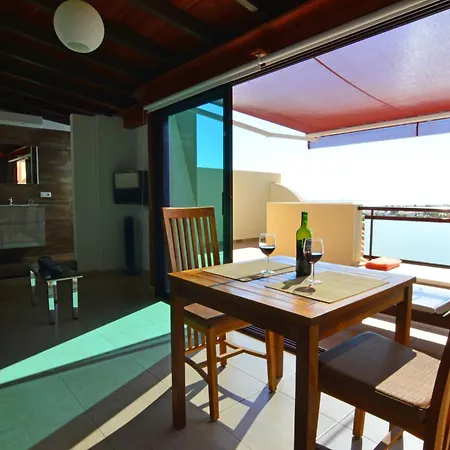 Crystalsuite. Beautiful Penthouse With Sea Views Apartamento Corralejo