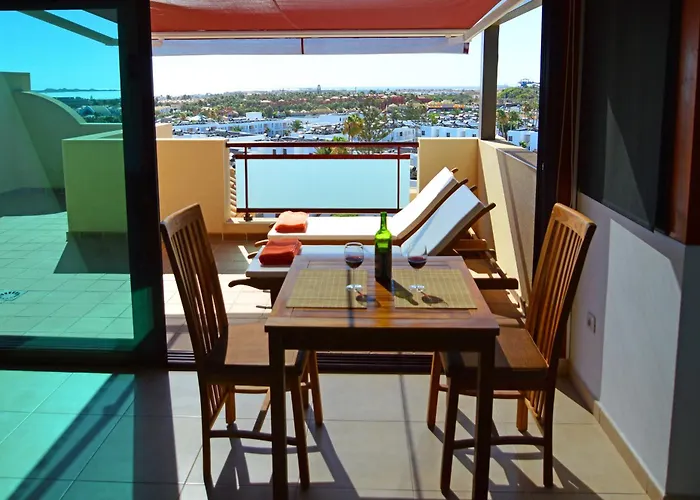 Crystalsuite. Beautiful Penthouse With Sea Views *