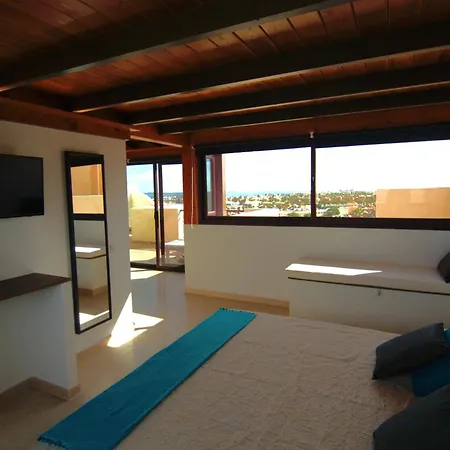 Crystalsuite. Beautiful Penthouse With Sea Views Corralejo